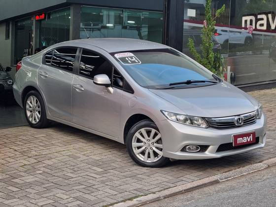 HONDA CIVIC 1.8 LXS 16V FLEX 4P AUTOMÁTICO